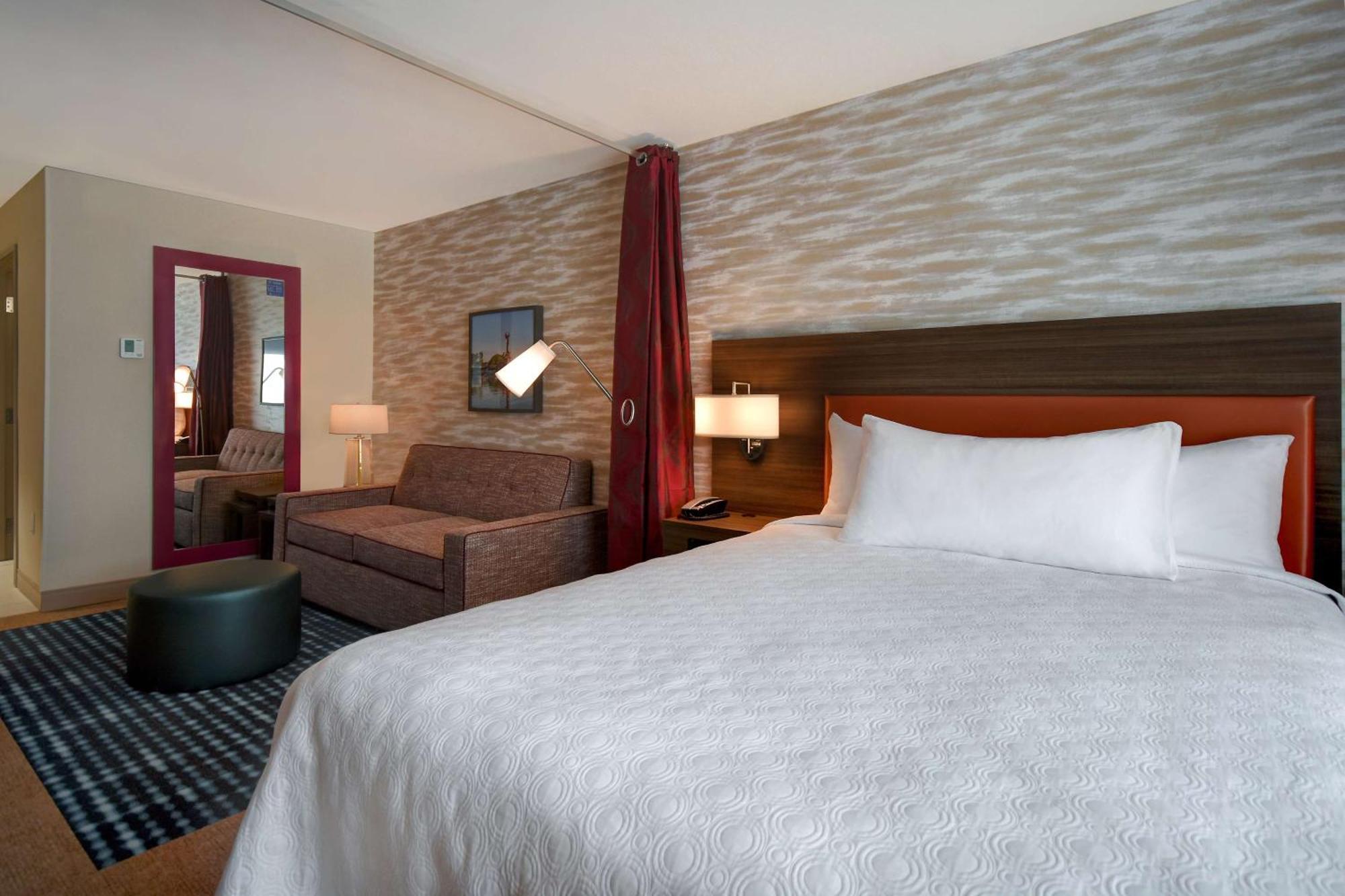 Home2 Suites Wichita Downtown Delano, Ks Экстерьер фото